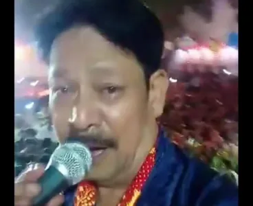 Close-up of a singer leading a Mata Ki Chowki bhajan